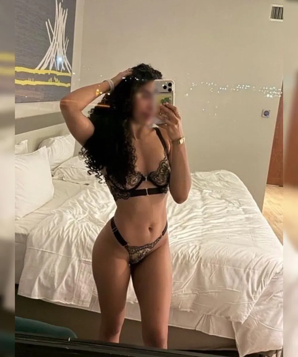 Leila, 24 years, From 6000 uah