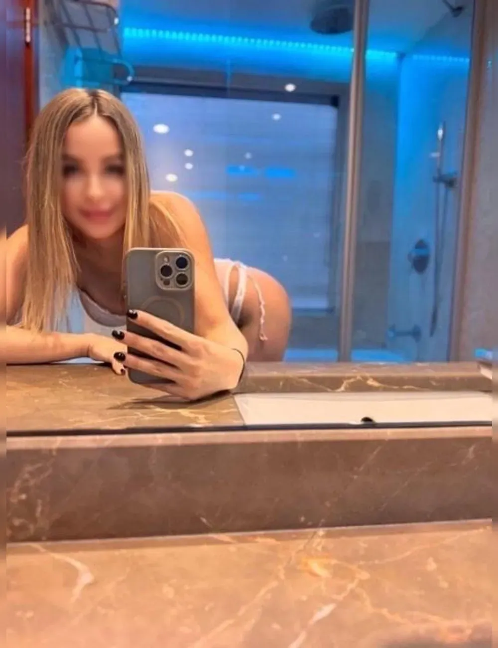 Melanie, 26 years, From 7500 uah